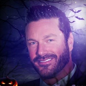 Meet your Posher, Scott